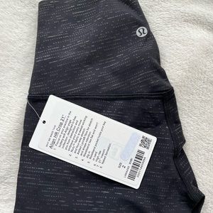 NWT Lululemon Align HR Crop 21”